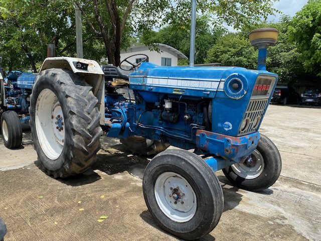 F7000 | www.niyomchaitractor.com